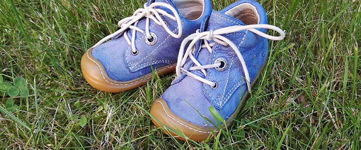 Schuhgrößen Baby: Lauflernschuhe geben Baby den Halt den es bei seinen ersten Schritten braucht
